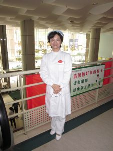 胡 柳 看護部長